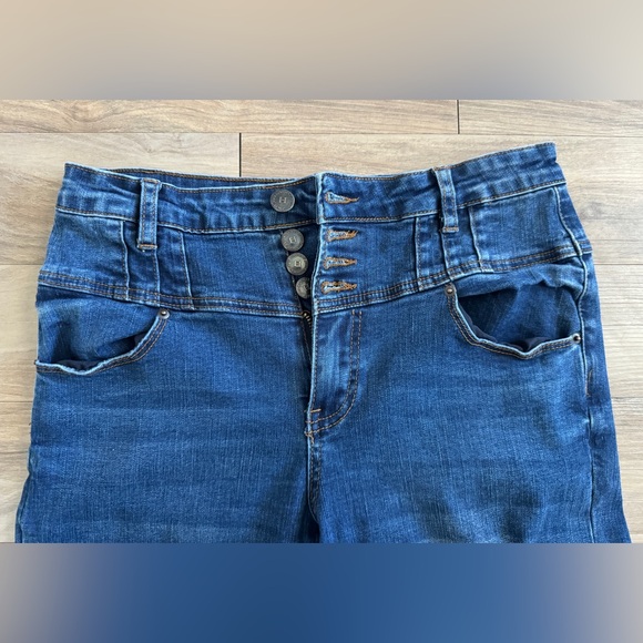 WOMENS Highway Jeans Ripped Jeans Size 7/8 - Picture 3 of 6